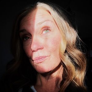 My name is Cari and I have too many cute clothes.